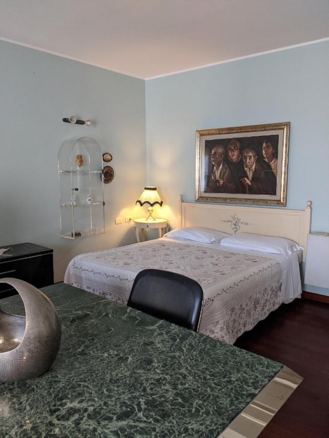 D'Elite Room & Breakfast Феррара Экстерьер фото