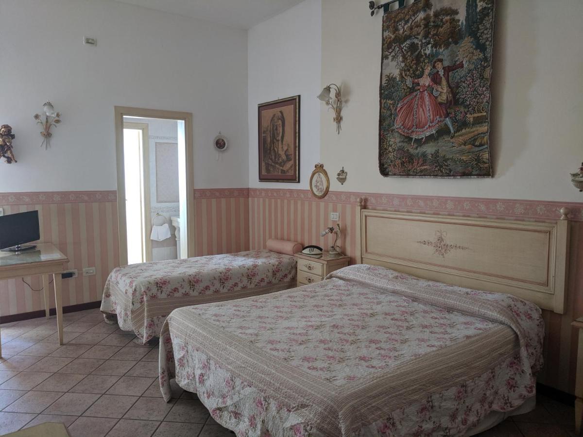 D'Elite Room & Breakfast Феррара Экстерьер фото